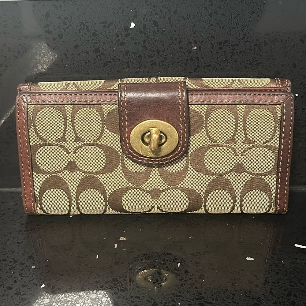 Authetic COACH Long Brown Monogram CC wallet with purple leather interior